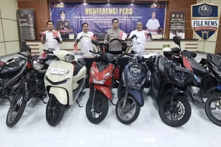Polda Jatim (Ditreskrimum) Ungkap 195 Kasus dan 222 Tersangka Tindak Pidana (3C) Curat, Curas, Curanmor Periode Juni 2026