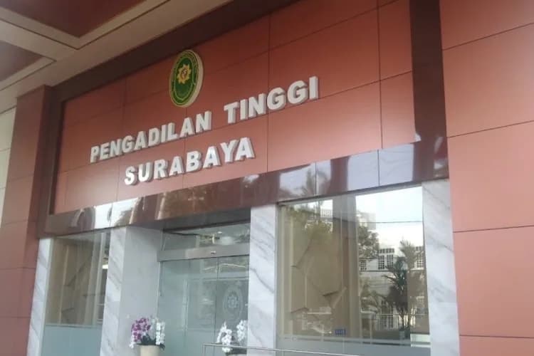 Diduga Ada Kejanggalan Administrasi e-Court PN Sumenep, Tim Media Datangi Pengadilan Tinggi (PT) Surabaya untuk Klarifikasi