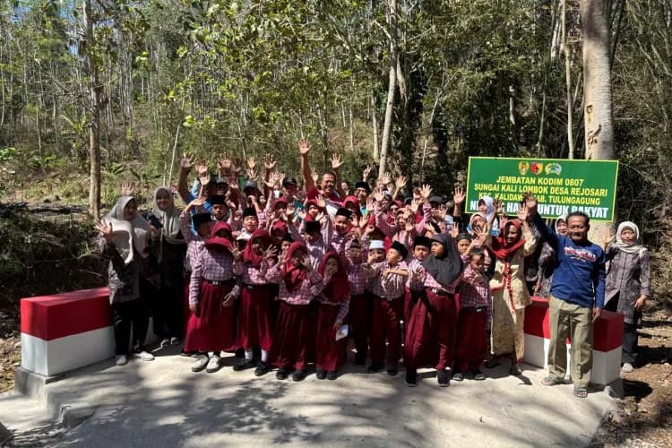 Jembatan Garuda di Desa Rejosari Kini Jadi Akses Andalan Warga