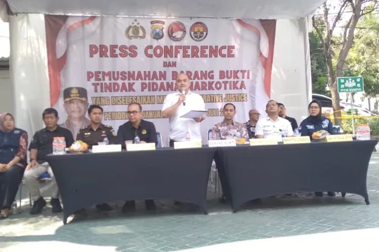 Polrestabes Surabaya Musnahkan Barang Bukti Narkotika, Wujud Komitmen Perangi Peredaran Gelap Narkotika