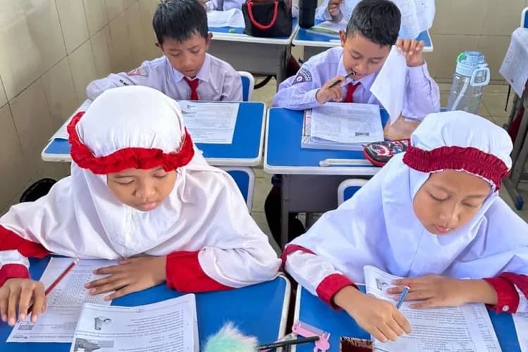 Gali Potensi dan Nalar Kritis, Siswa SD Muhammadiyah 13 Surabaya Antusias Ikuti Asesmen Sains 2026 KPM
