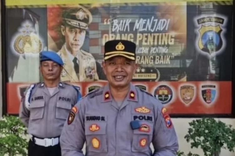 Aksi Ricuh Usai Laga: Petasan dan Batu Dilempar ke Warkop Nobar di Pagerwojo