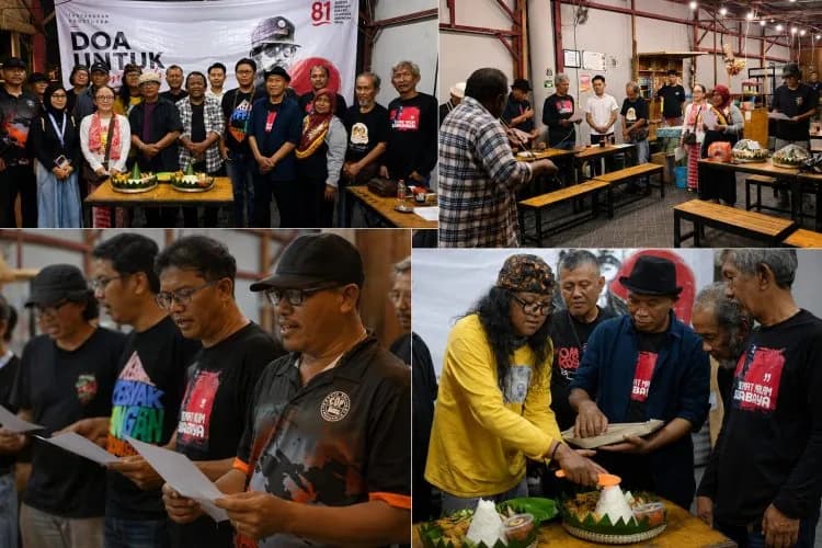 Doa untuk Gombloh Mengalir di Tepi Kalimas