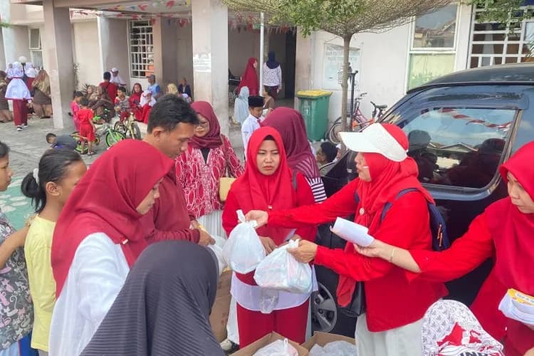 Berbagi Kemerdekaan dari Rusun Indrapura
