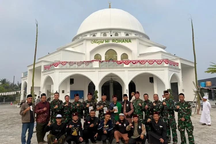 Tindak Lanjuti Perintah Kasad, Pasis Seskoad LXVIII Gelar Komsos Karhutla Bersama UAS di Kampar