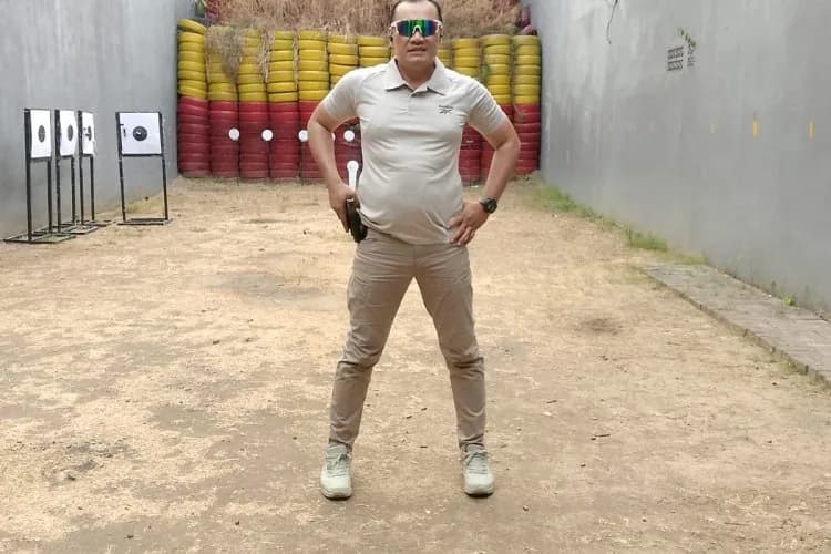 AKP Adik Agus Putrawan, S.H., M.H. “BAK KOPASSUS” Di Medan Perang Berantas Narkoba Kota Surabaya