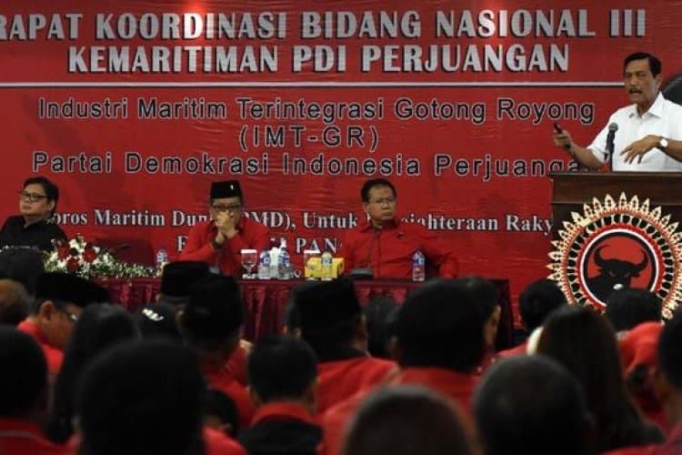 PDIP 'Seruduk' Luhut soal Penundaan Pemilu 2024