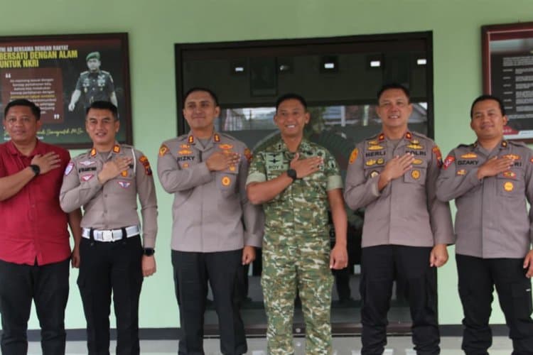 TNI-Polri Perkuat Sinergitas Jaga Keamanan di Trenggalek